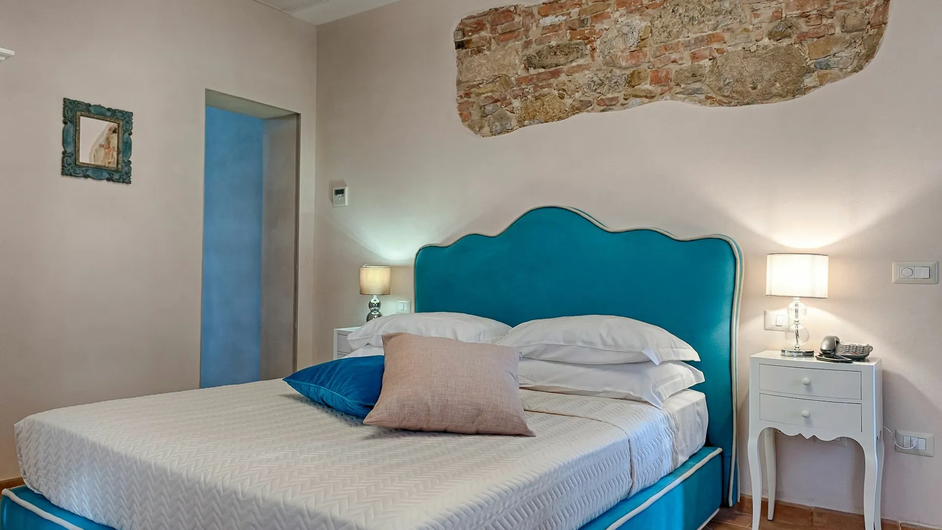 Antica Quercia Villa&Spa Chianciano Terme 0*,  Italia